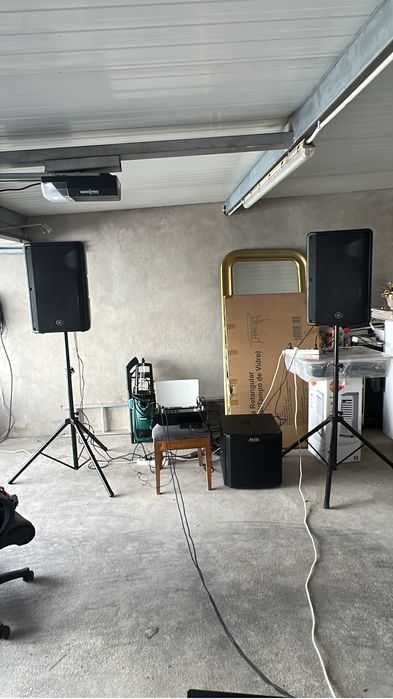 Aluguer de som para eventos medios e pequenos