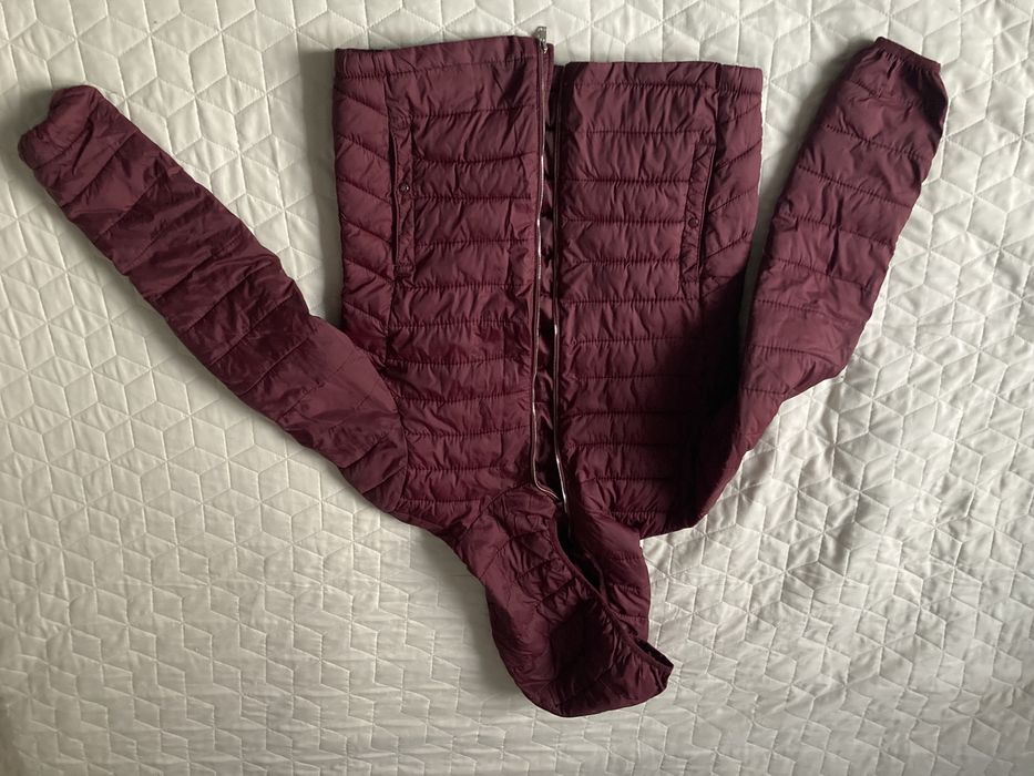 Kurtka pikowana Pull&bear bordowa S