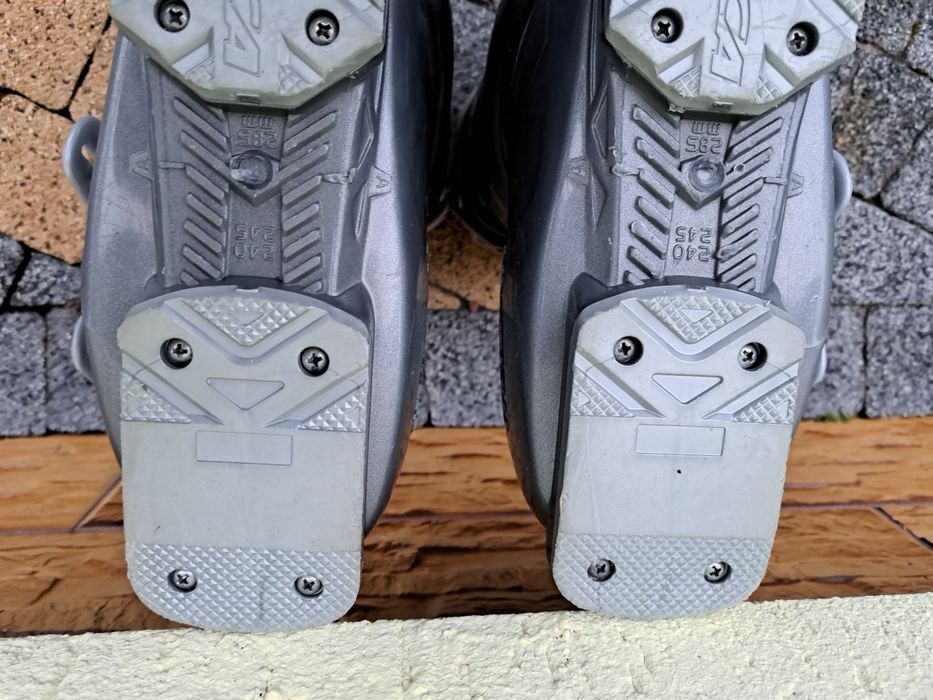 Buty narciarskie Nordica roz. 38 wkładka 24-24,5cm stan bdb