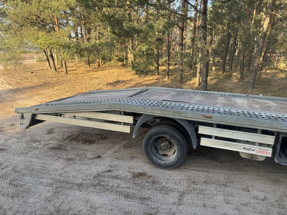 Zabudowa Laweta pomoc drogowa najazd sprinter 412-LT46