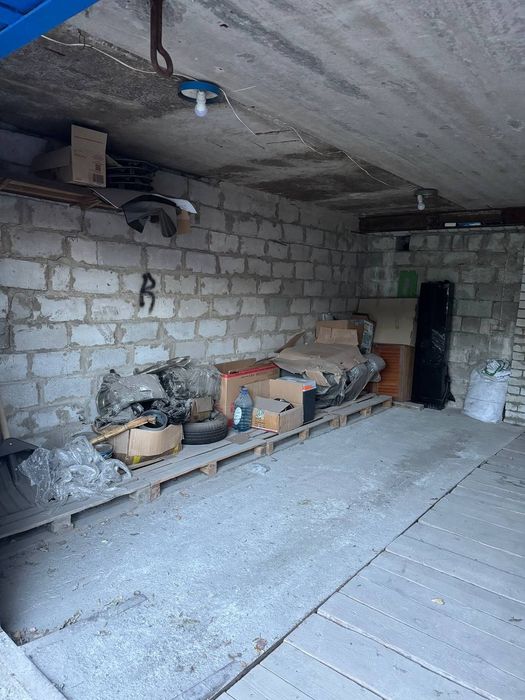 Продам гараж 5.5 х 4.5м кооператив "Прип'ять"