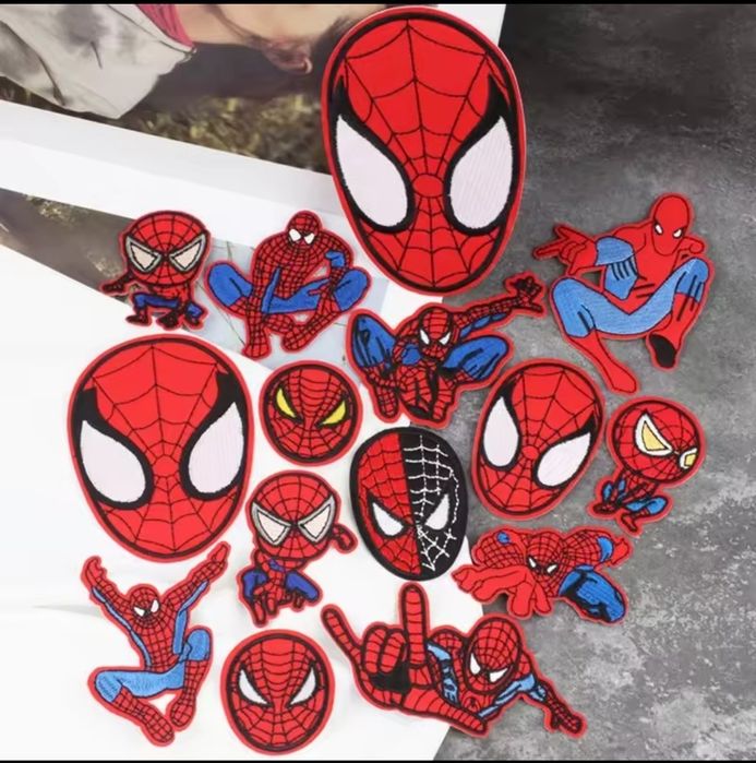 Нашивки лот 15 штук клейова основа пришивні вишиті