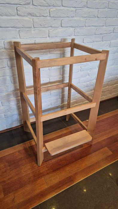 Regulowany podest dla dziecka (kuchnia kitchen helper) - ręczna robota