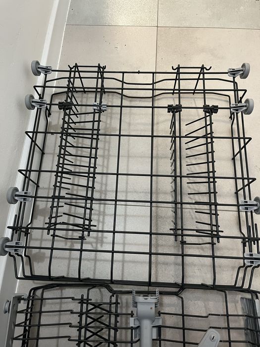 Komplet kosz górny i dolny zmywarki Whirpool 6 seria