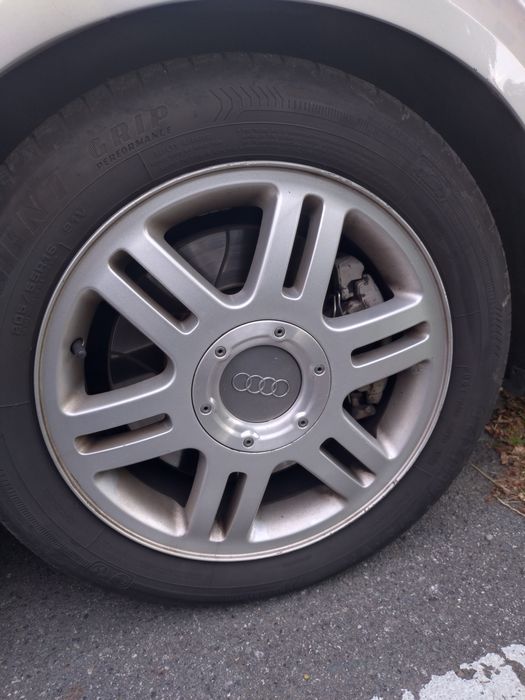 Sprzedam koła do audi.