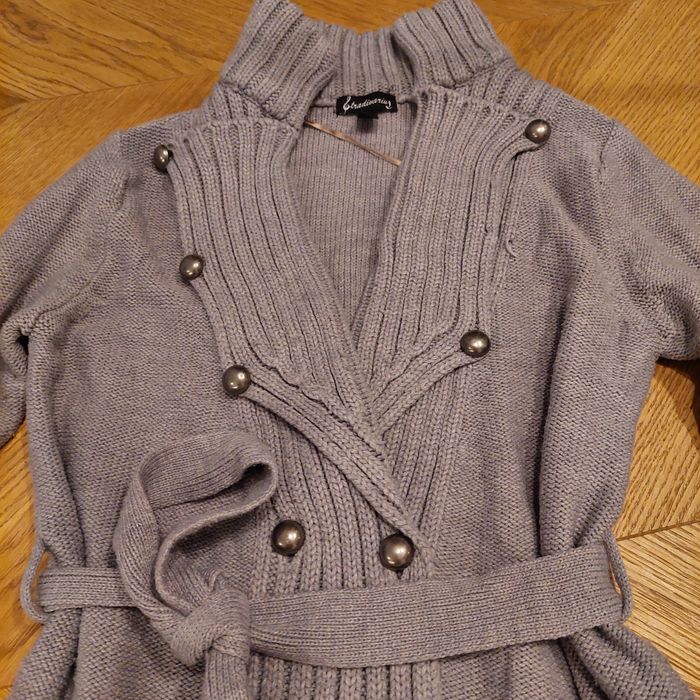 Sweter Stradivarius szary