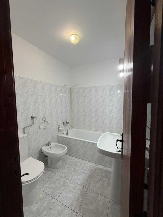 Casa para Arrendamento