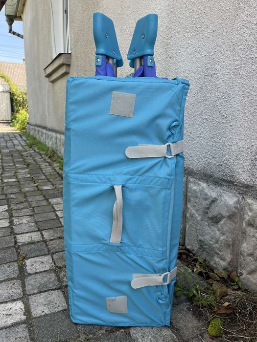 Продам манеж CHICCO