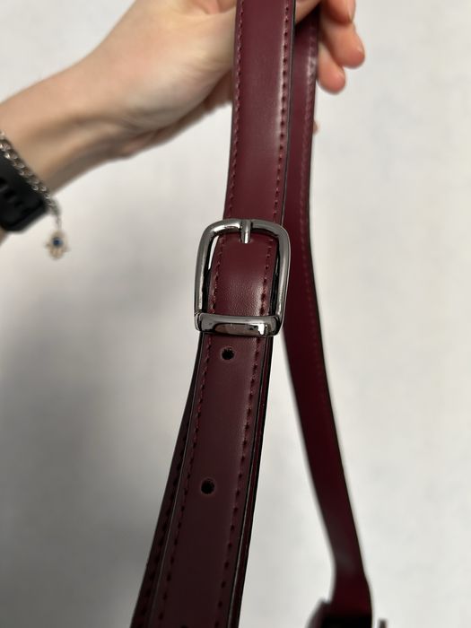 Жіноча сумочка.