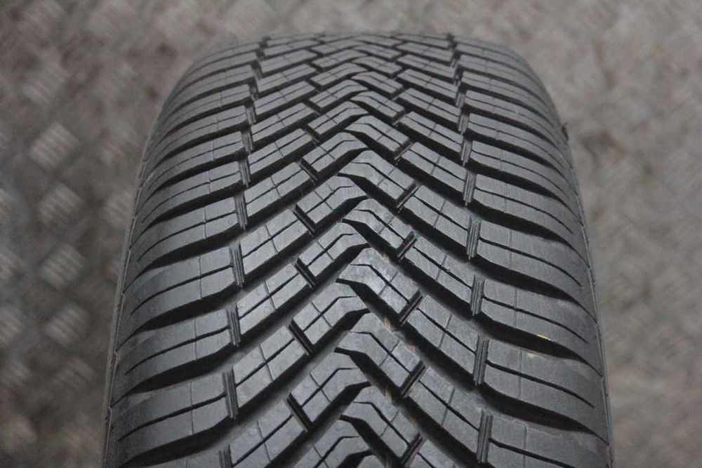 205/60/16 Continental AllSeasonContact 205/60 R16 96H XL 24r 8mm