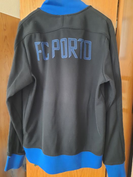 Casaco fato de treino oficial do FCP.