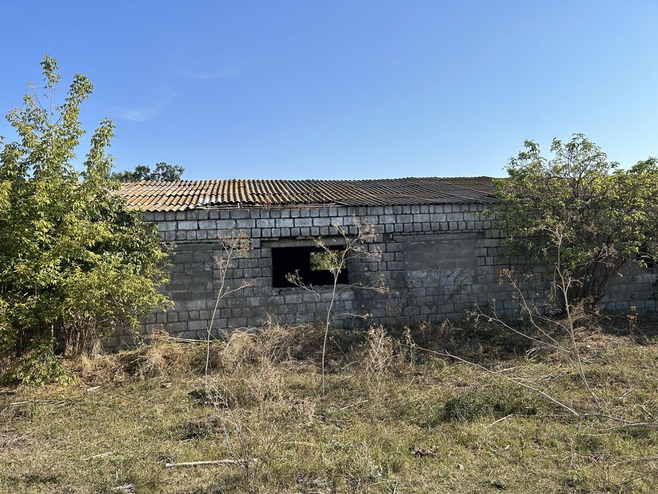 Продам ферму на 900 м2