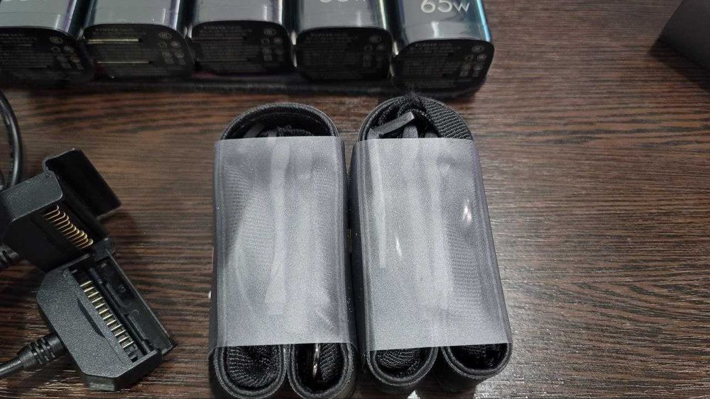 Зарядний пристрій для смарт контролера Autel EVO