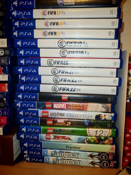 Jogos PlayStation, switch e joycons