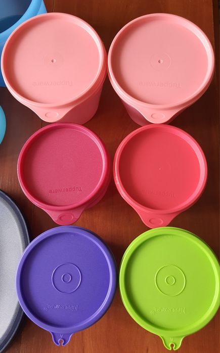 Набір посуду Tupperware