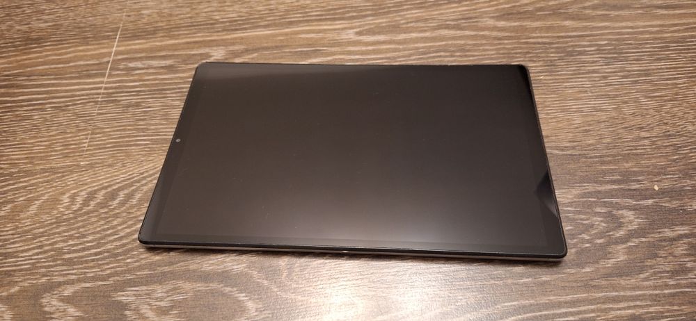 Lenovo tab m10 plus FHD x606x