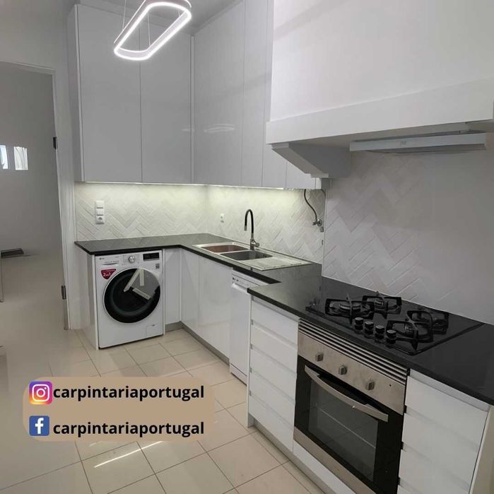 Cozinhas em termolaminado e lacadas