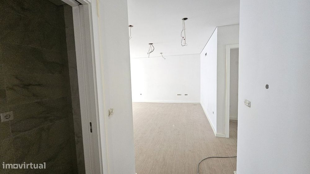 T2 Novo | Terraço | 1 Lugares de garagem — Esgueira, Aveiro