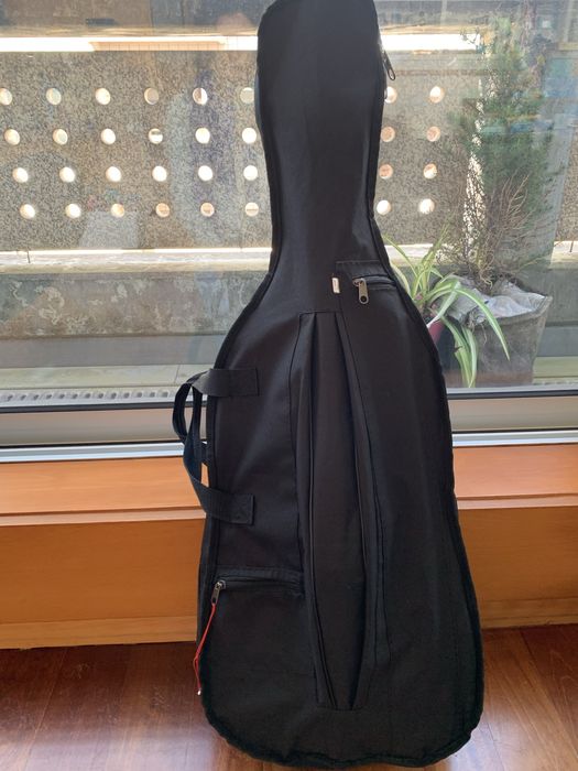 Violoncelo 1/8  marca Leonardo