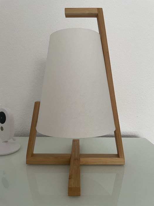Candeeiro de mesa montessori