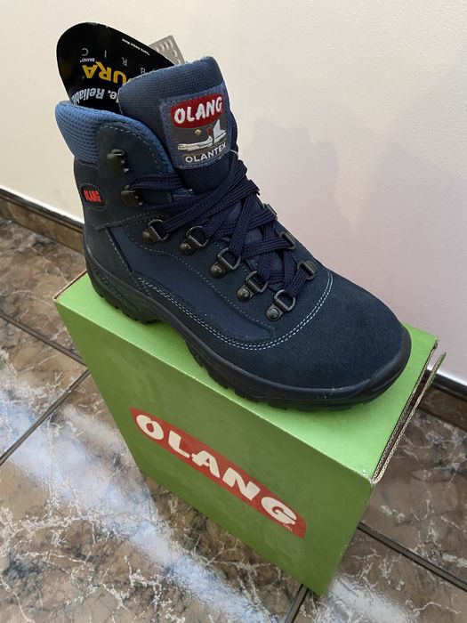 Nowe buty trekkingowe unisex wloskiej firmy Olang .