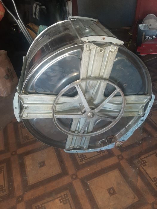 Бак стіральної машини індезіт