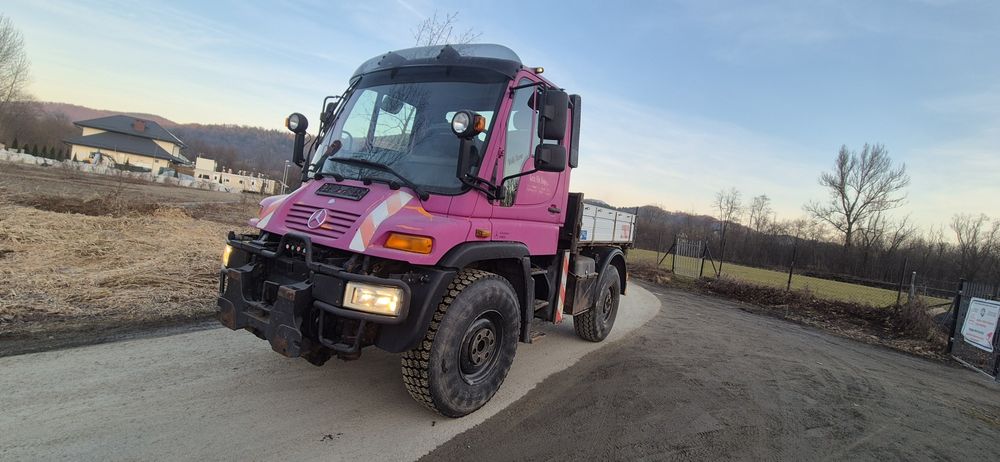 Mercedes unimog u300  ciagnik