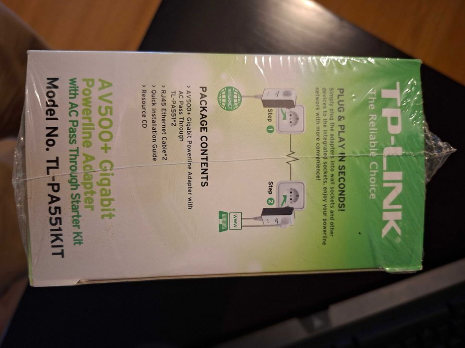 AV500+ Gigabit Powerline Adapter (with AC Pass Through Starter Kit)