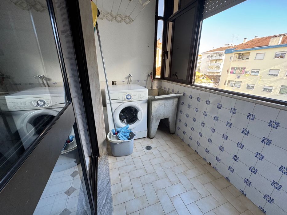 Apartamento T3 para arrendamento na Quinta do Amieiro de Baixo