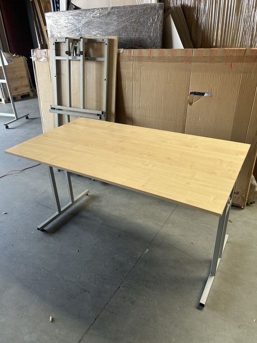 Biurko ze skladanymi nogami 140x80 4szt