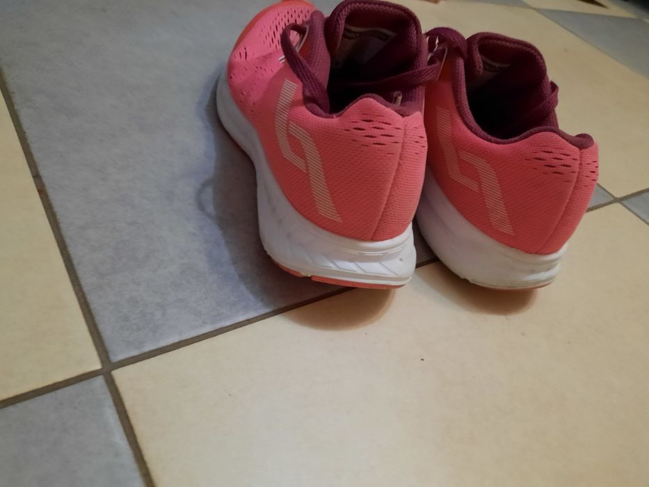 Кросівкі для дівчинки