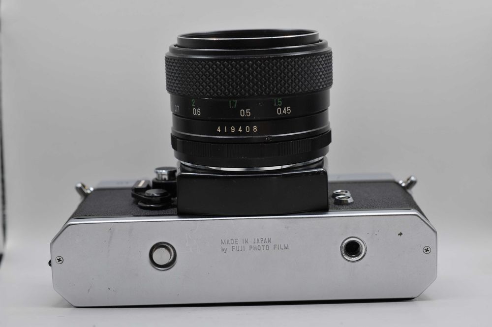Câmara analógica usada Fujica ST701 + Fujinon 55mm F1.8 M42 Mount