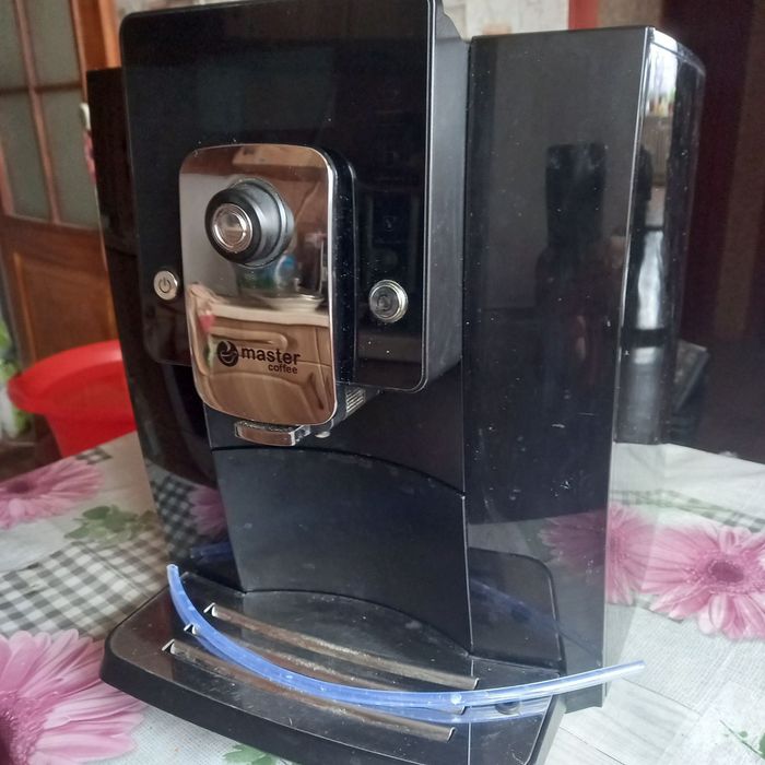 Кофемашина Master Coffee MC1601W
