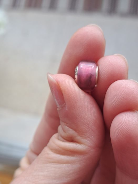 Conta pandora rosa