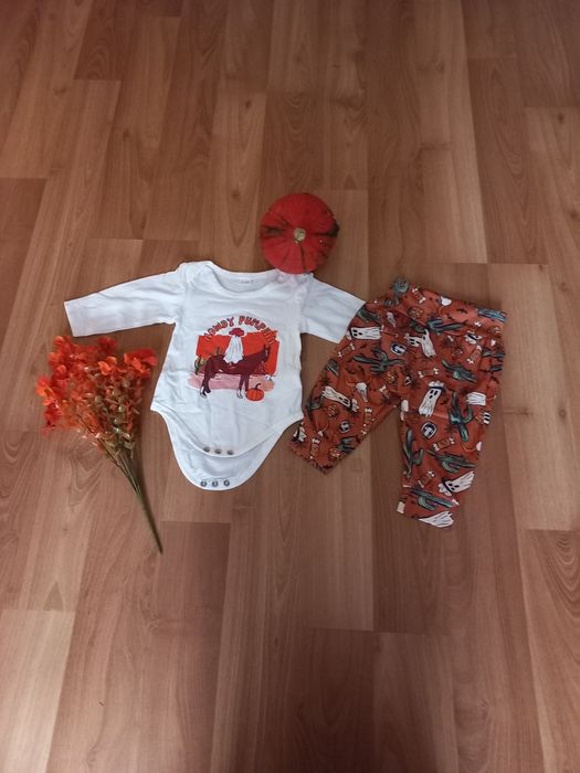 Nowy zestaw na Halloween 56-62 cm