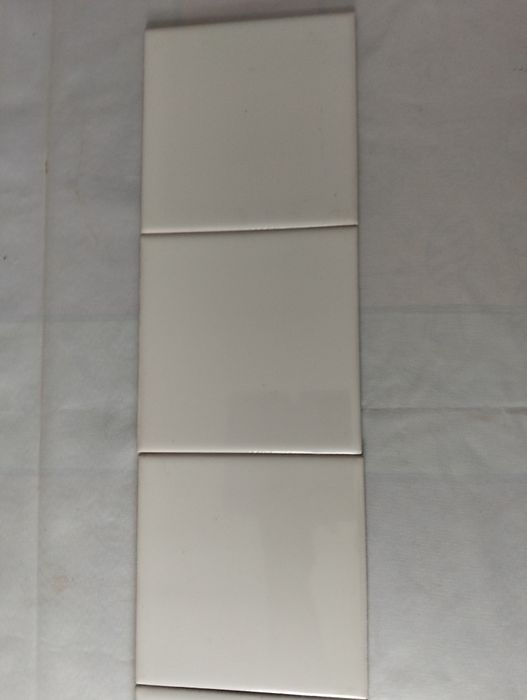 Плитка керамічна біла  15*15 см, нова, 1989р. вир-ва.