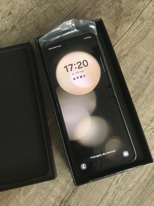 Samsung Galaxy Z FLIP 5