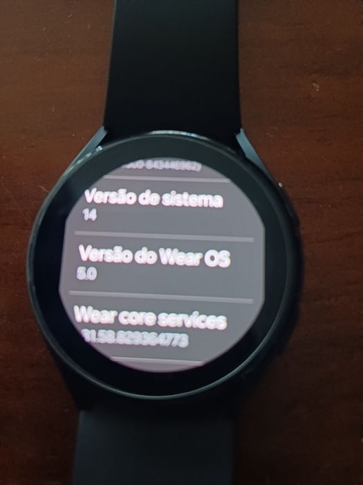 Smartwatch SAMSUNG Galaxy Watch 5 40mm BT Preto com caixa