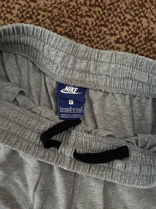 Котонові шорти/бріджі/штани Nike Swoosh,tech fleece,NSW,розмір S.