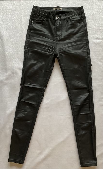 Spodnie skórzane czarne rozmiar M