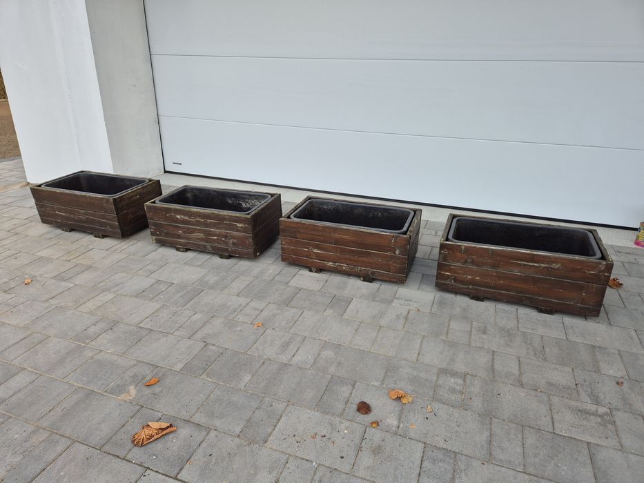 Donice tarasowe drewniane