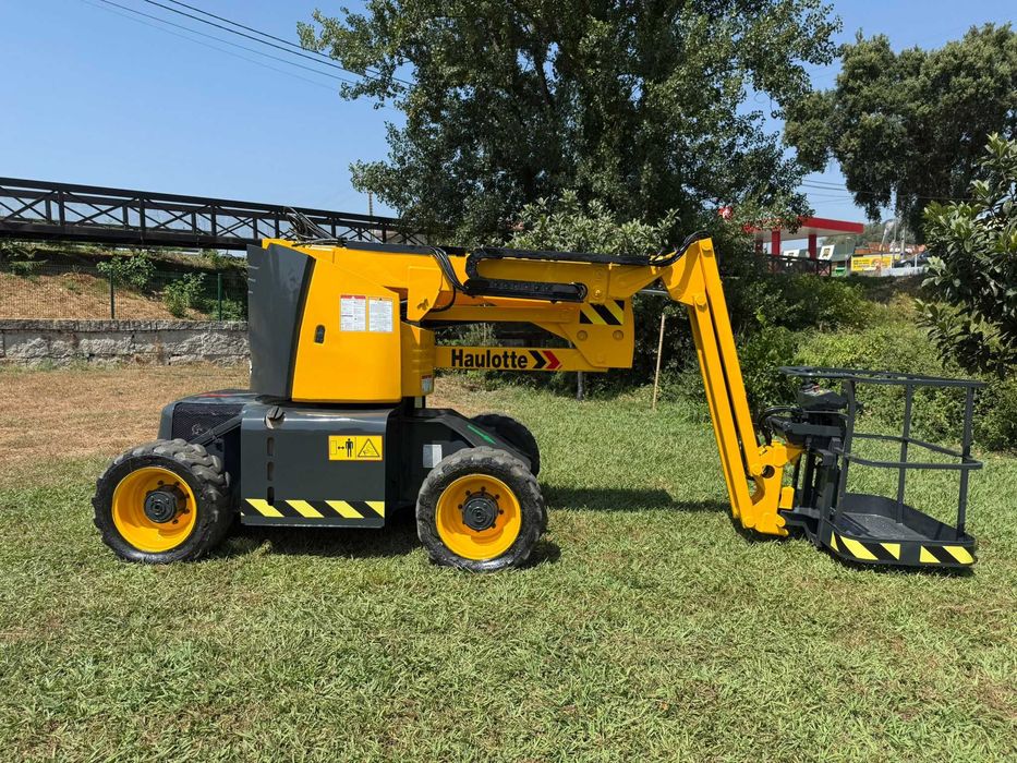 Plataforma elevatória Haulotte HA12 PX