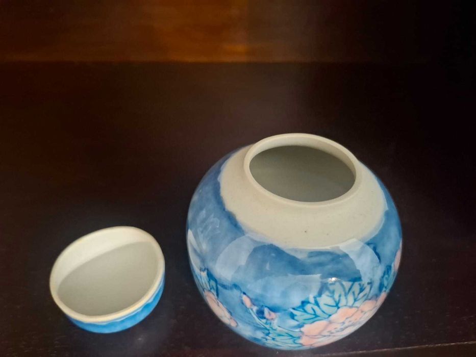 Vintage Chinese Ginger Jar64584838711298122