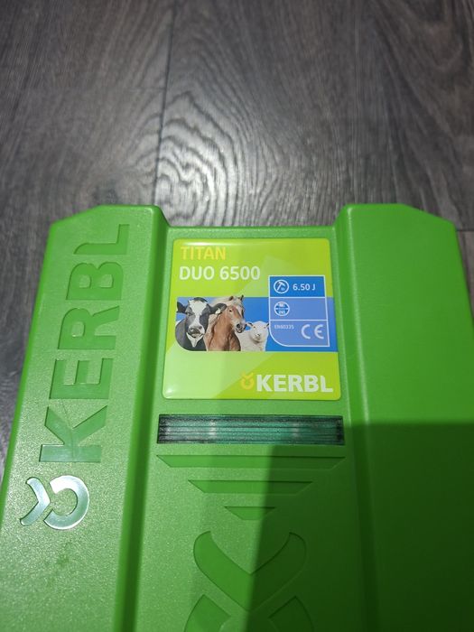 Elektryzator uniwersalny 6,5 J TITAN DUO 6500, na owce, konie, bydło