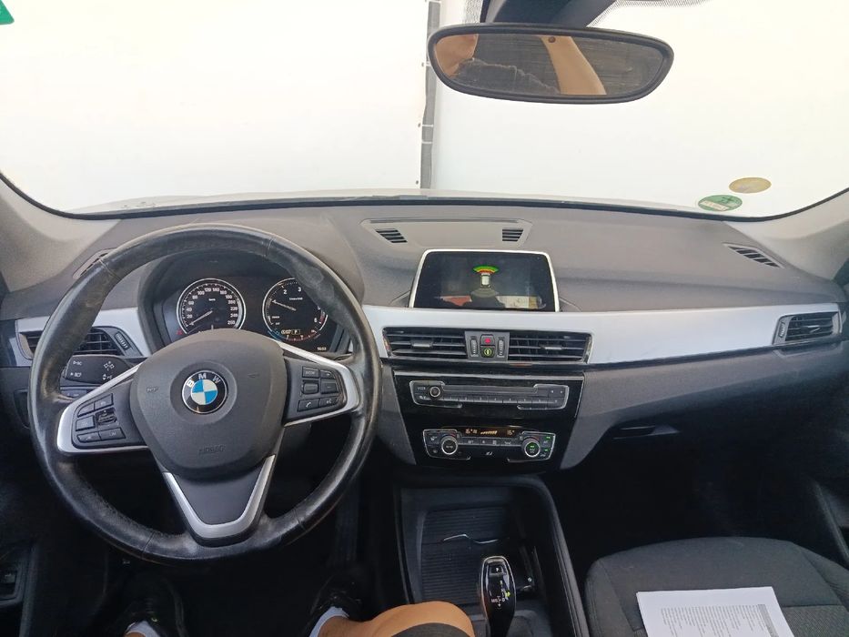 Para peças BMW X1 (F48)