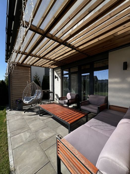 Продам таунхаус с ремонтом Золотые Ключи