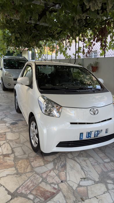 Toyota iQ 1.0 2009 | 95.000 km | 4 Lugares | AC