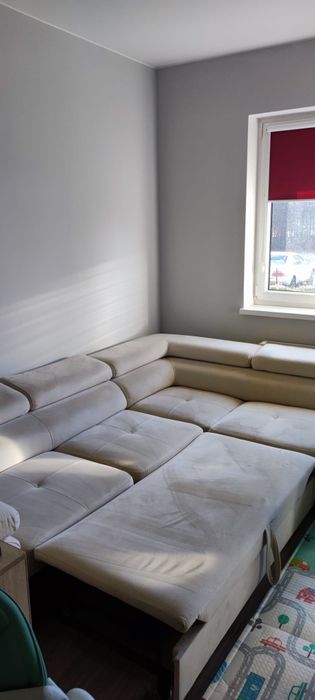 Kanapa narożna z funkcją spania