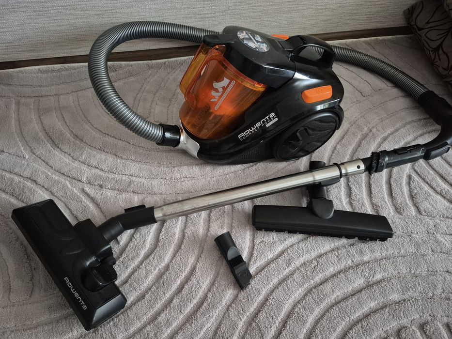 Продам пылесос  Ровента