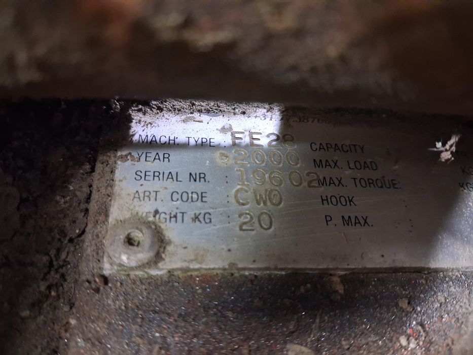 Szybkozłącze do koparki łyżki kubota case yanmar jcb sworznie fi35